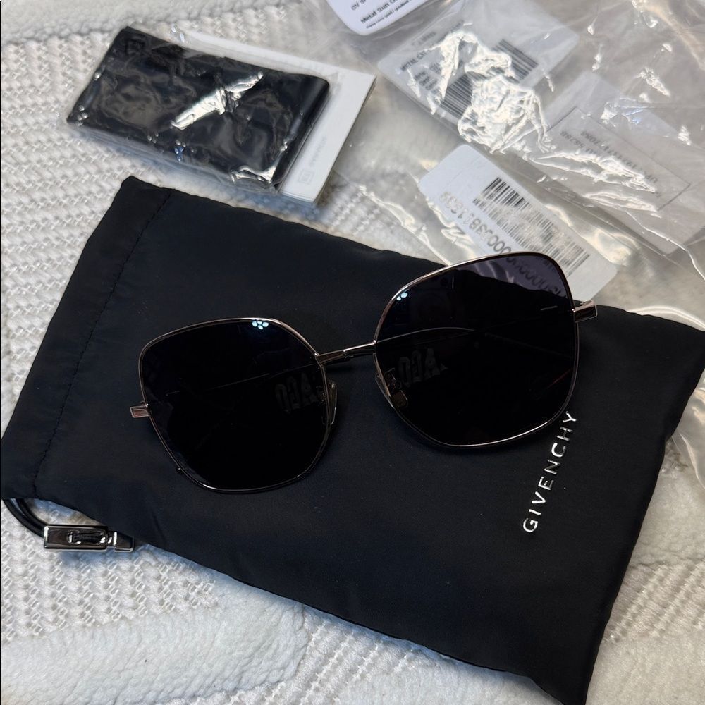 GIVENCHY - GV Speed 58mm Butterfly Sunglasses